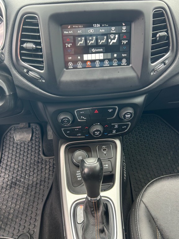 2019 Jeep Compass Image 16