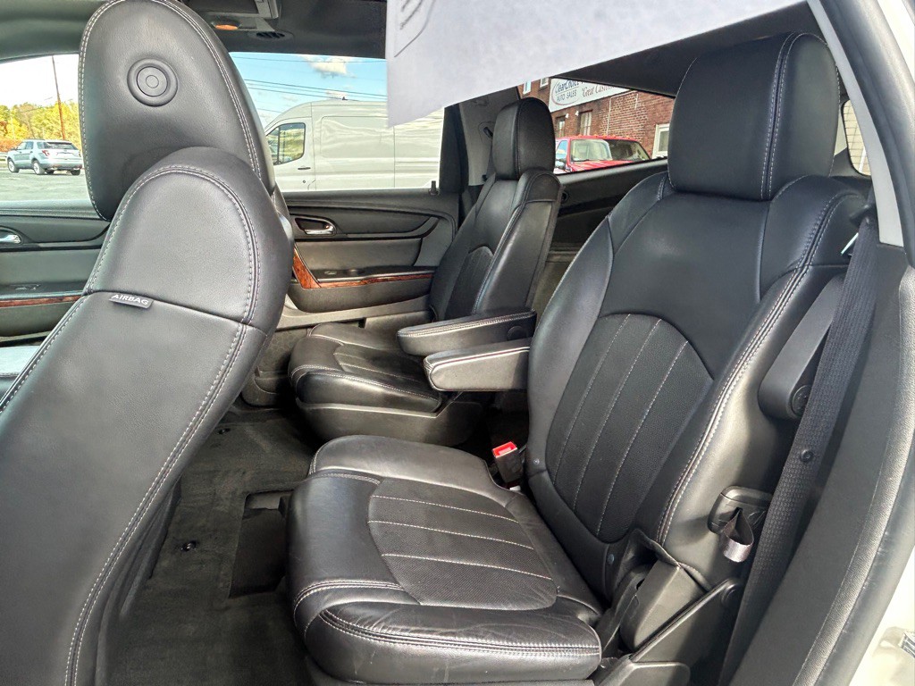 2014 Chevrolet Traverse Image 15