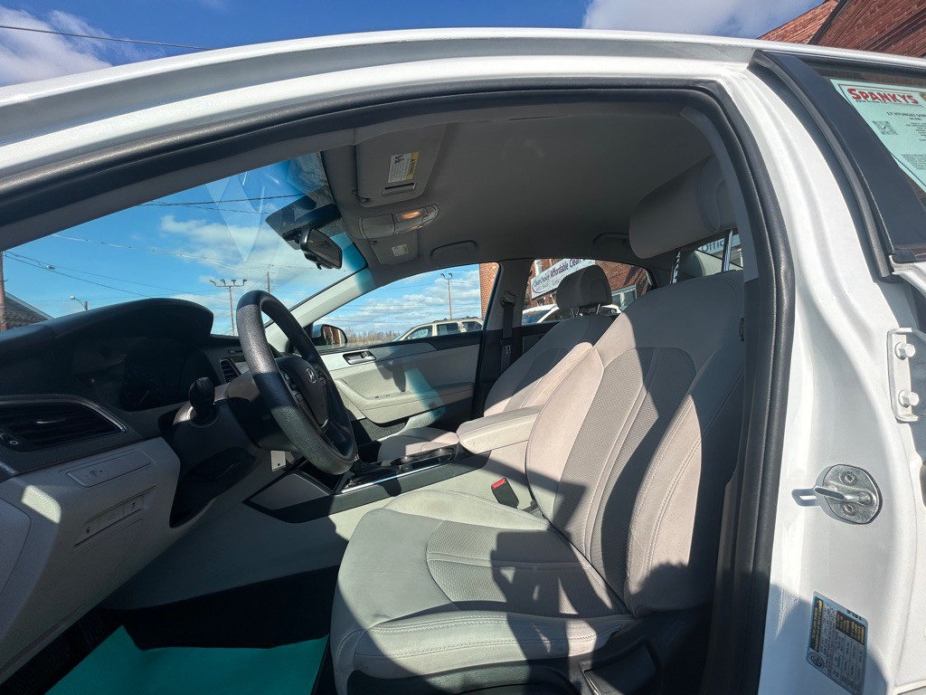 2017 Hyundai Sonata Image 13