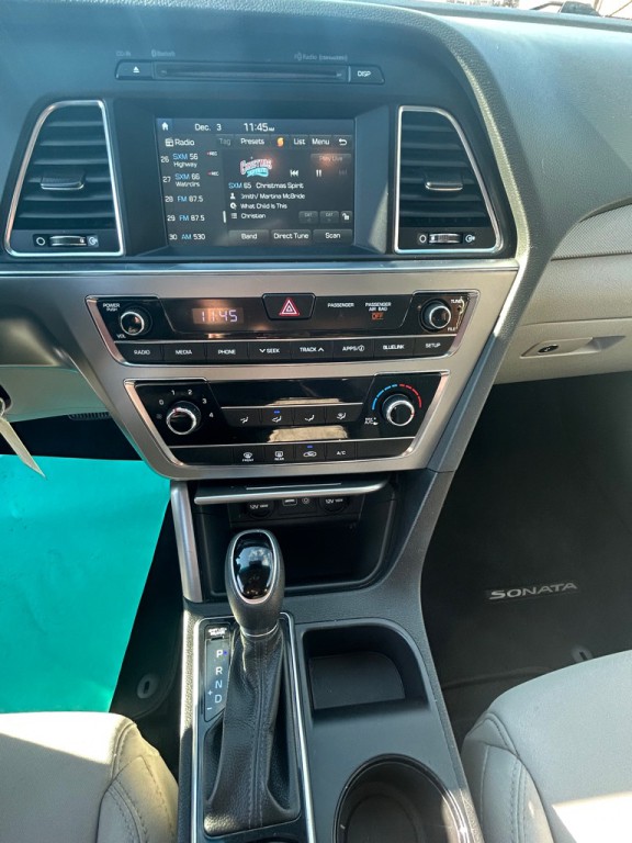 2017 Hyundai Sonata Image 14