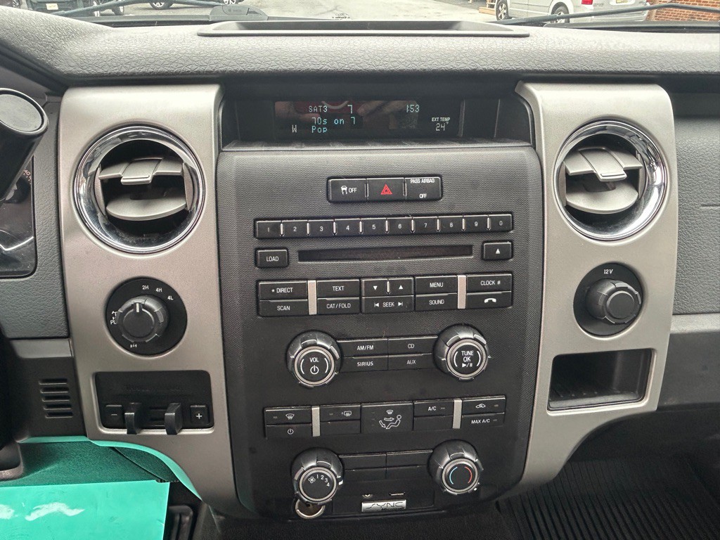 2012 Ford F-150 Image 18