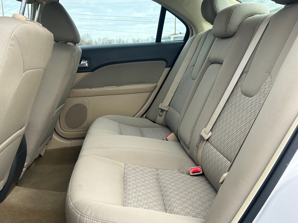 2012 Ford Fusion Image 12