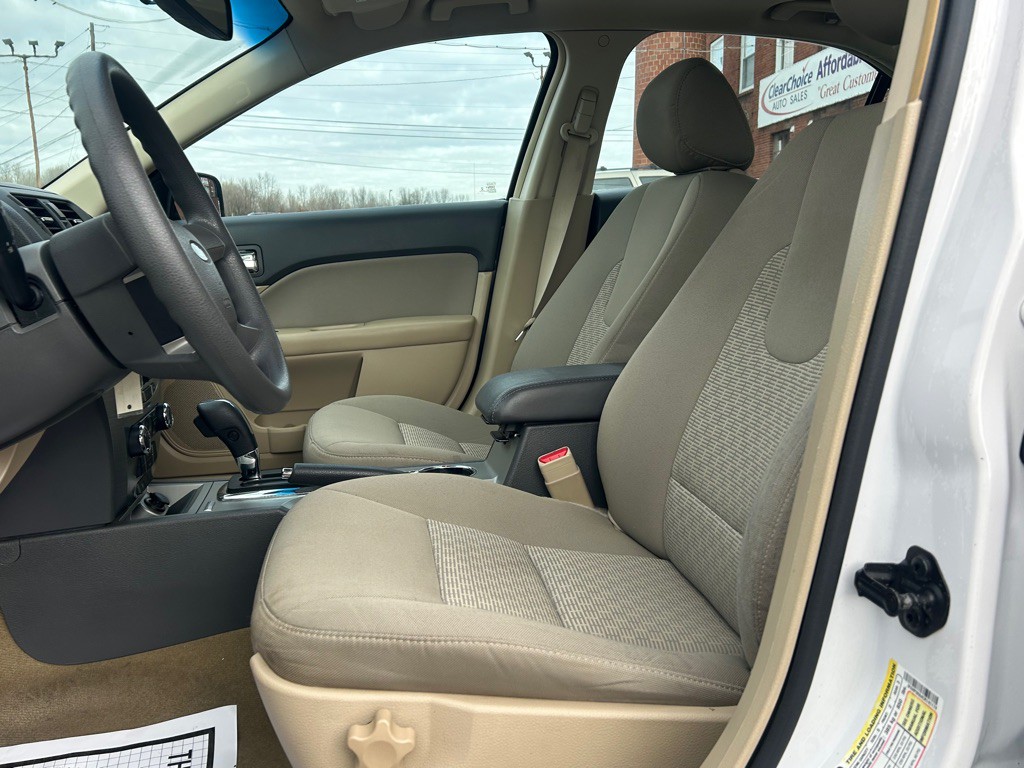 2012 Ford Fusion Image 13