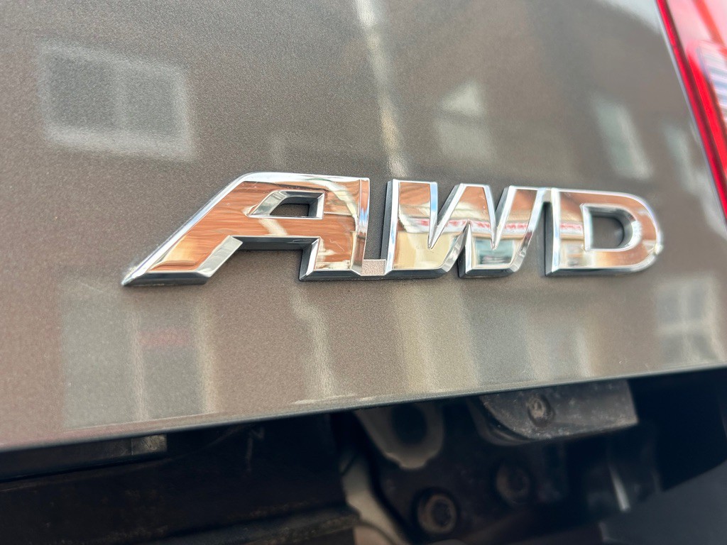 2017 Honda Ridgeline Image 10