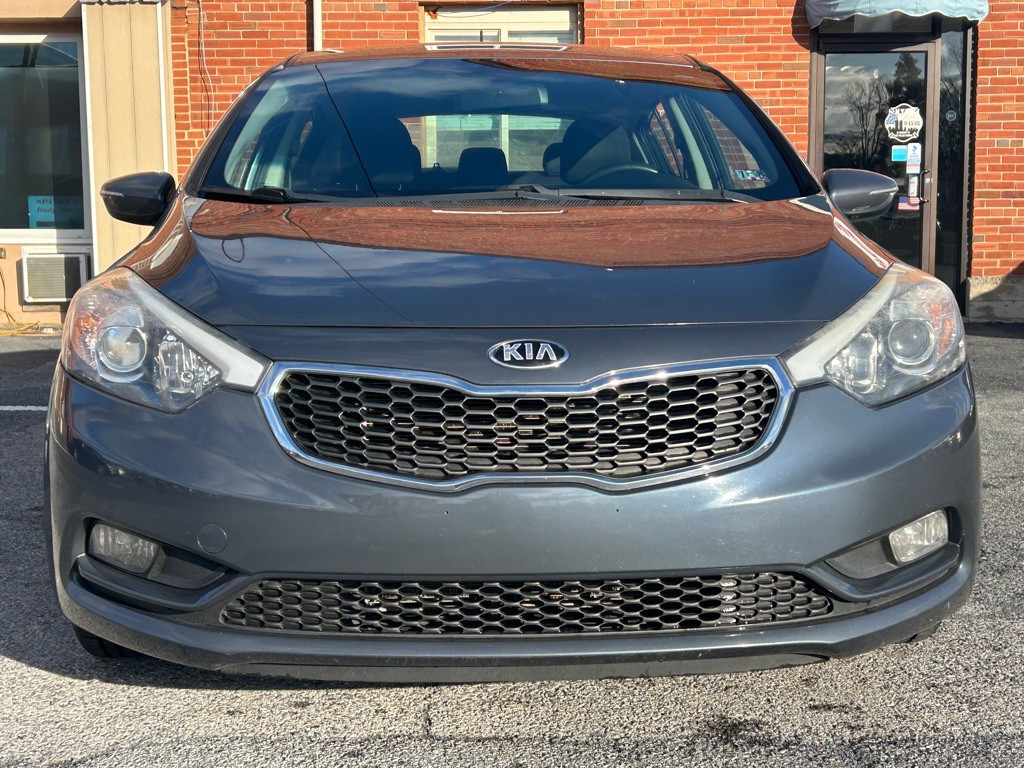 2016 Kia Forte Image 8