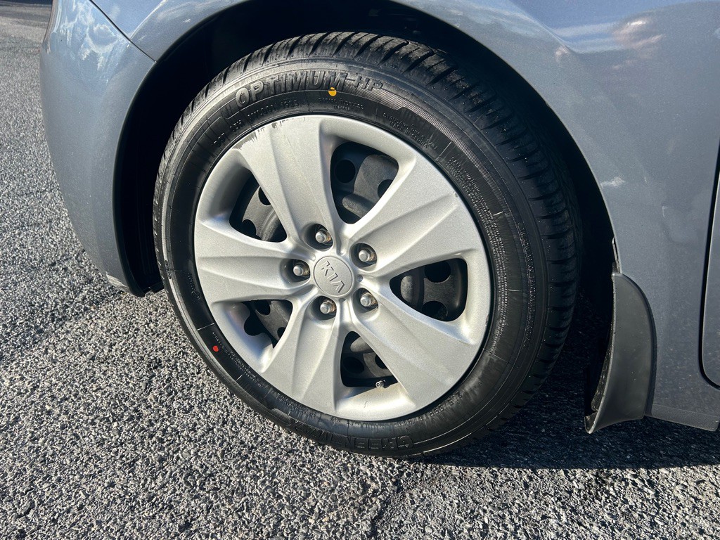 2016 Kia Forte Image 23