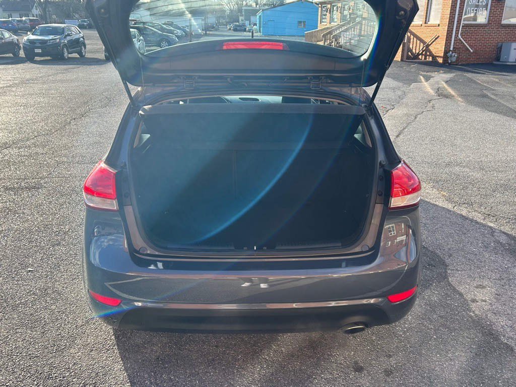 2016 Kia Forte Image 24