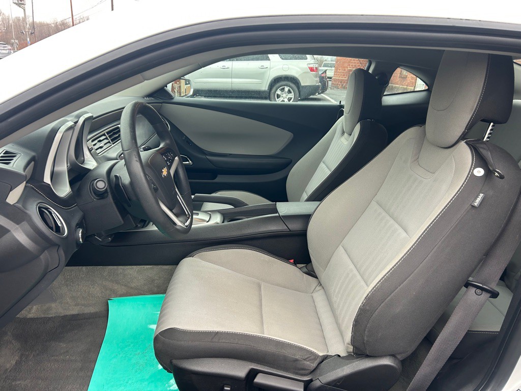 2013 Chevrolet Camaro Image 11