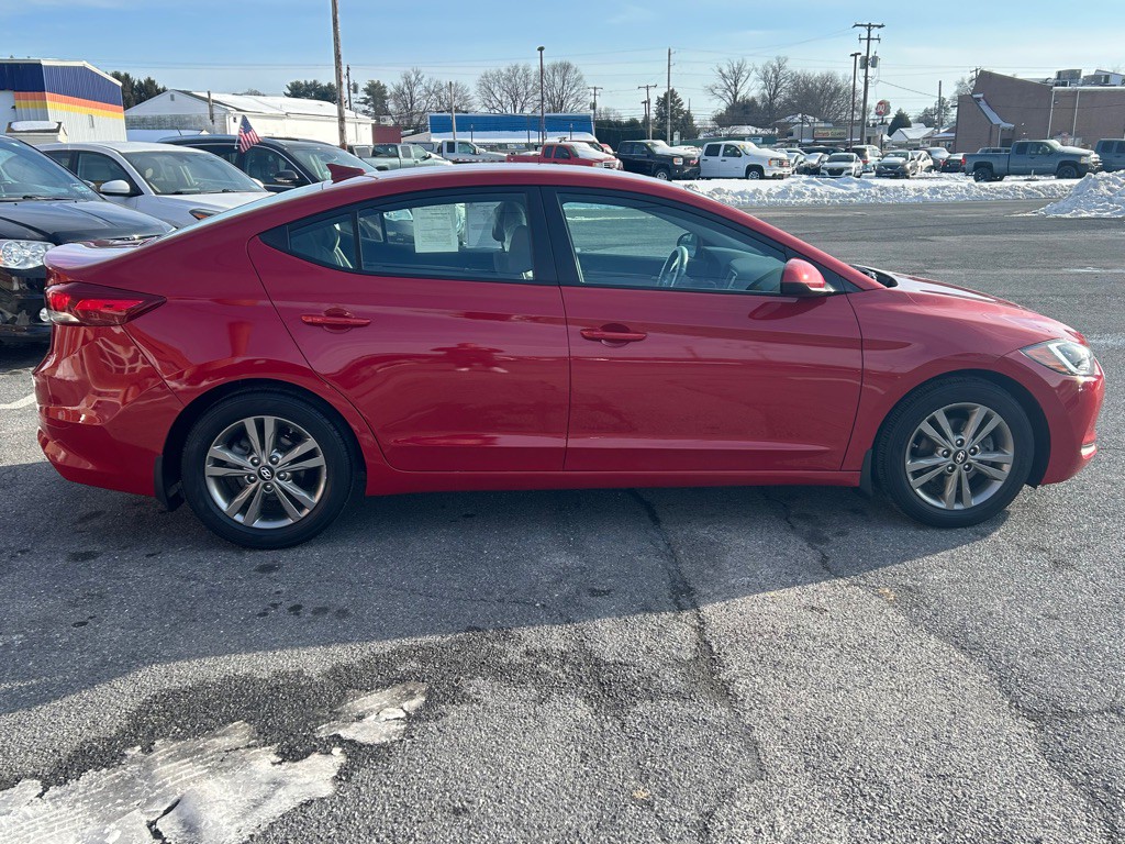 2018 Hyundai Elantra Image 6