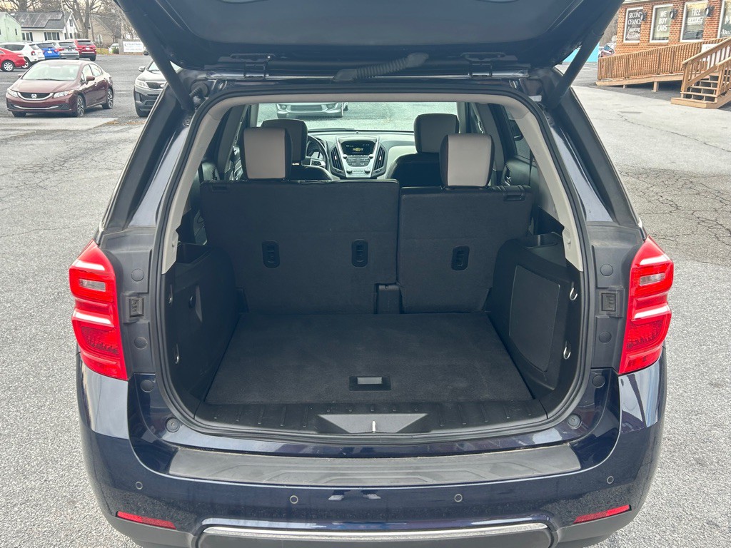 2017 Chevrolet Equinox Image 12