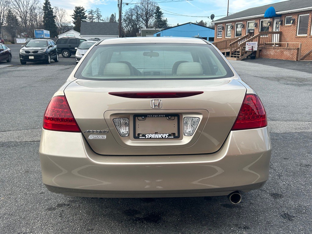 2007 Honda Accord Image 4