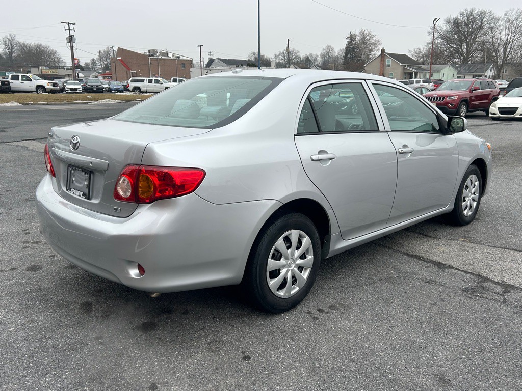2010 Toyota Corolla Image 5