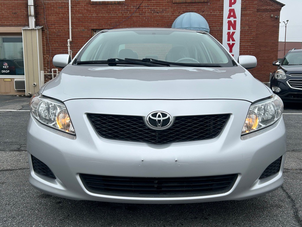 2010 Toyota Corolla Image 8