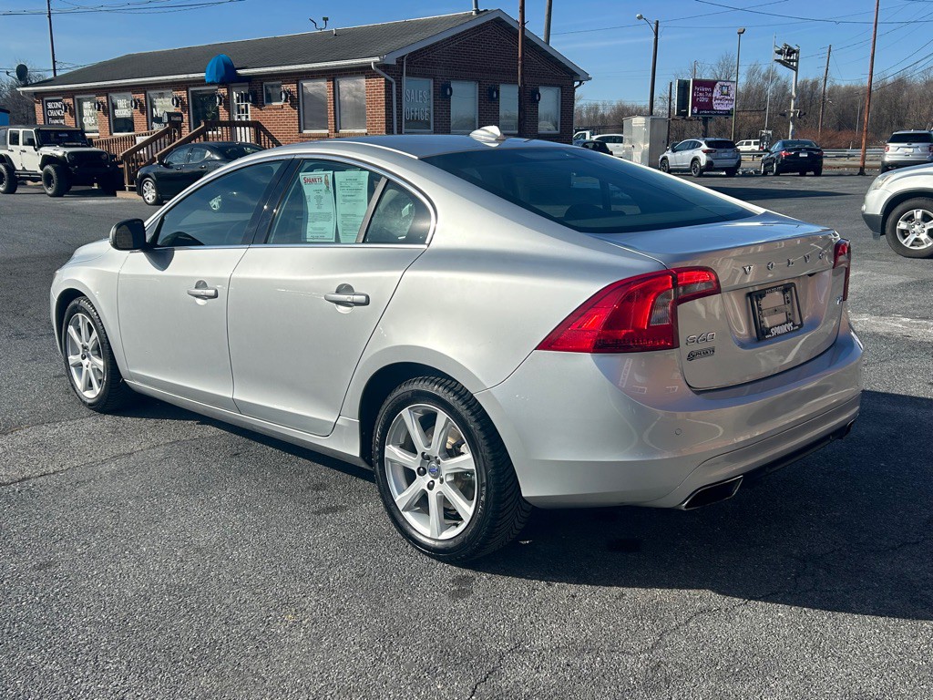 2016 Volvo S60 Image 3