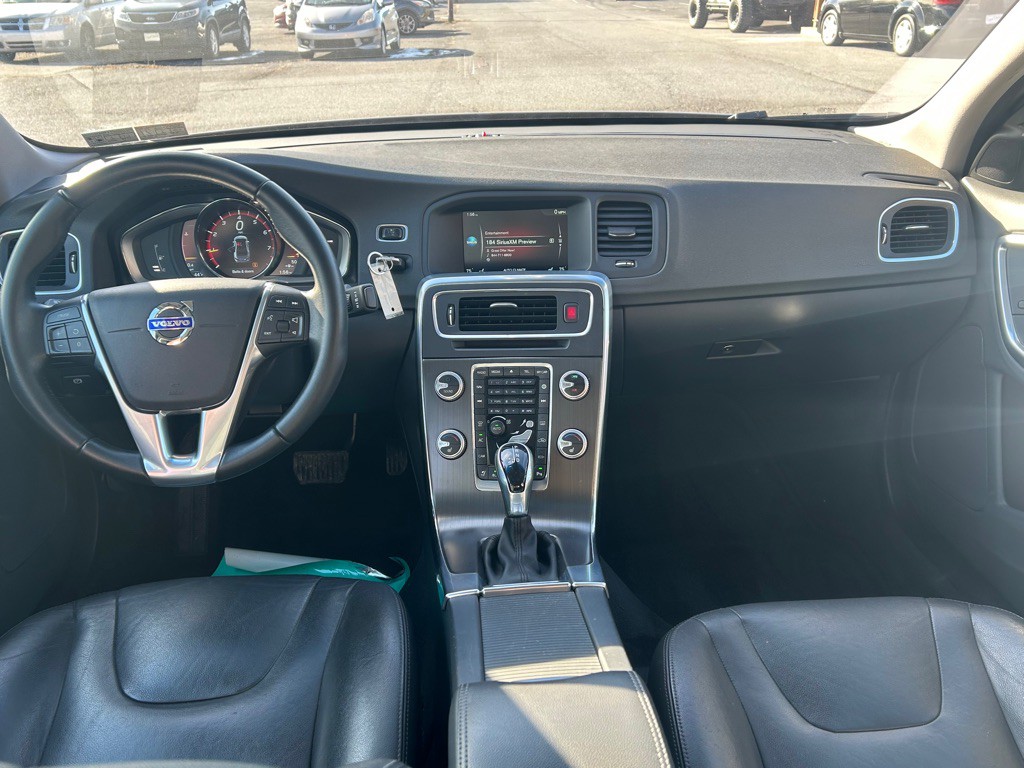 2016 Volvo S60 Image 13