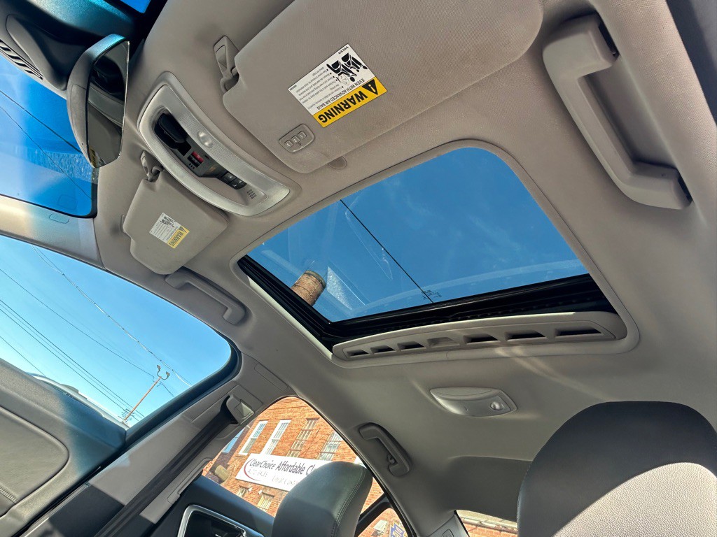 2016 Volvo S60 Image 16