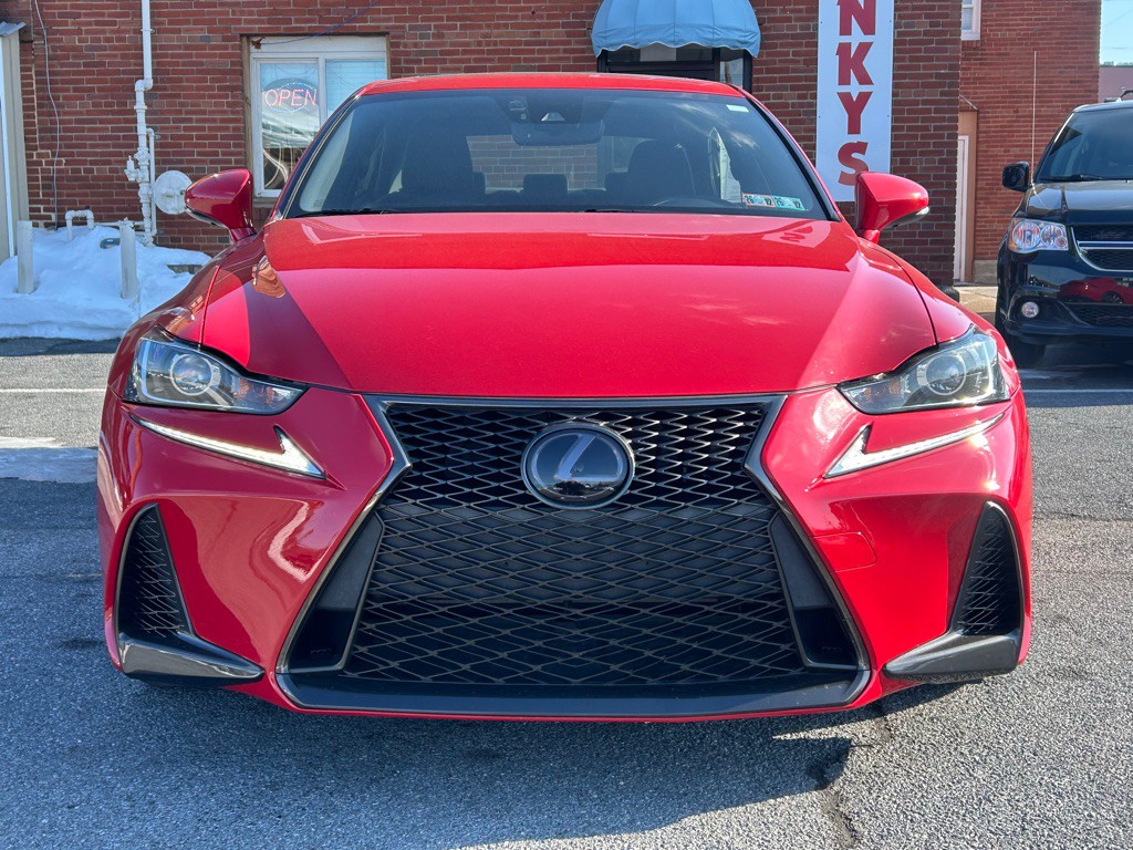 2017 Lexus IS 300 Image 8
