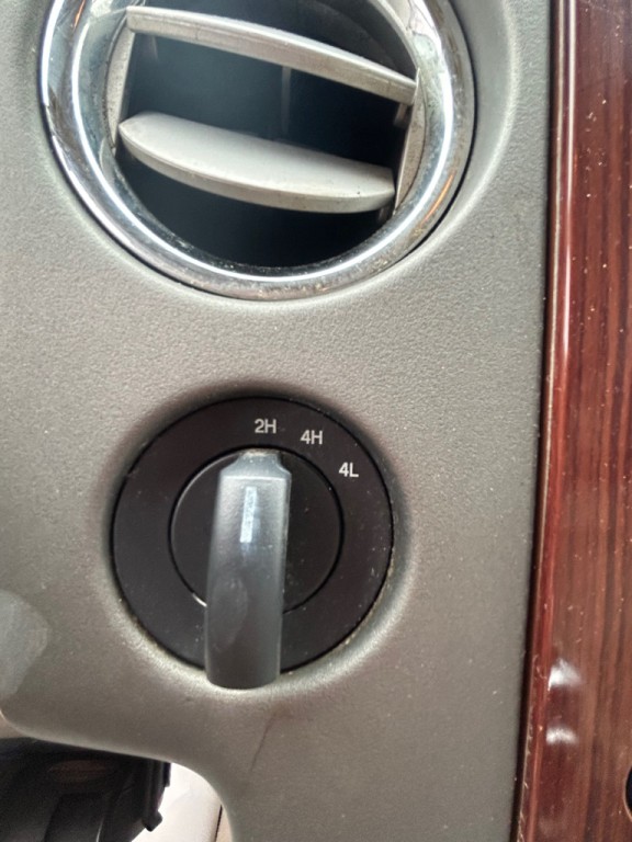 2006 Ford F-150 Image 17