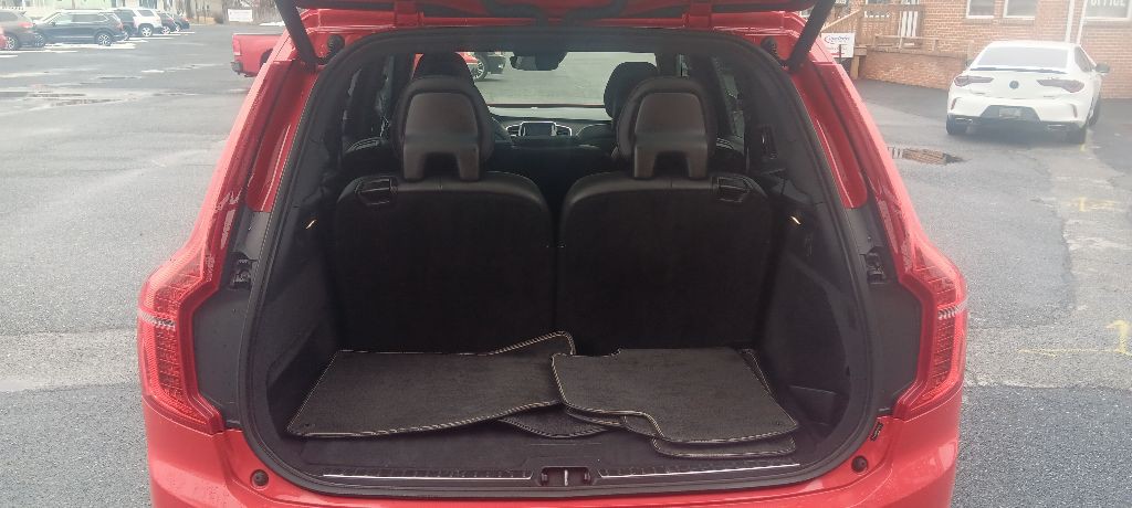 2016 Volvo XC90 Image 14