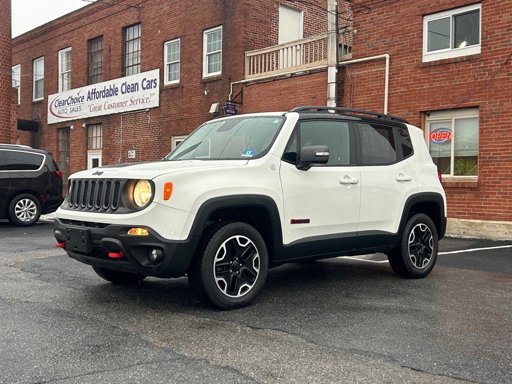 2017 Jeep Renegade Image 1