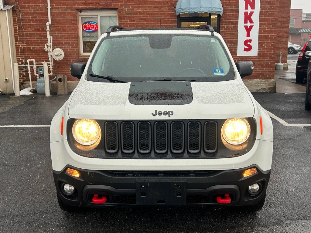 2017 Jeep Renegade Image 8