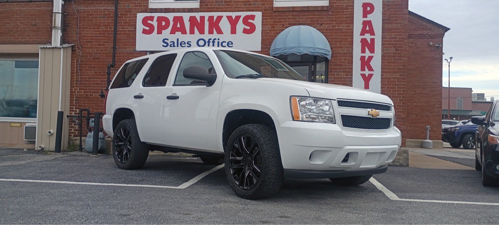 2012 Chevrolet Tahoe Image 1