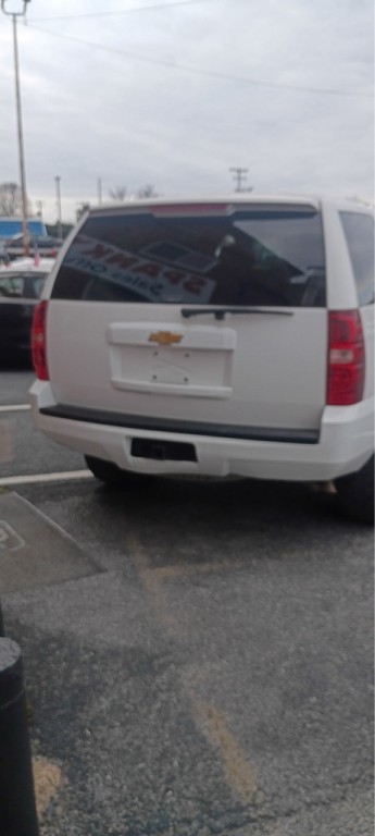 2012 Chevrolet Tahoe Image 3