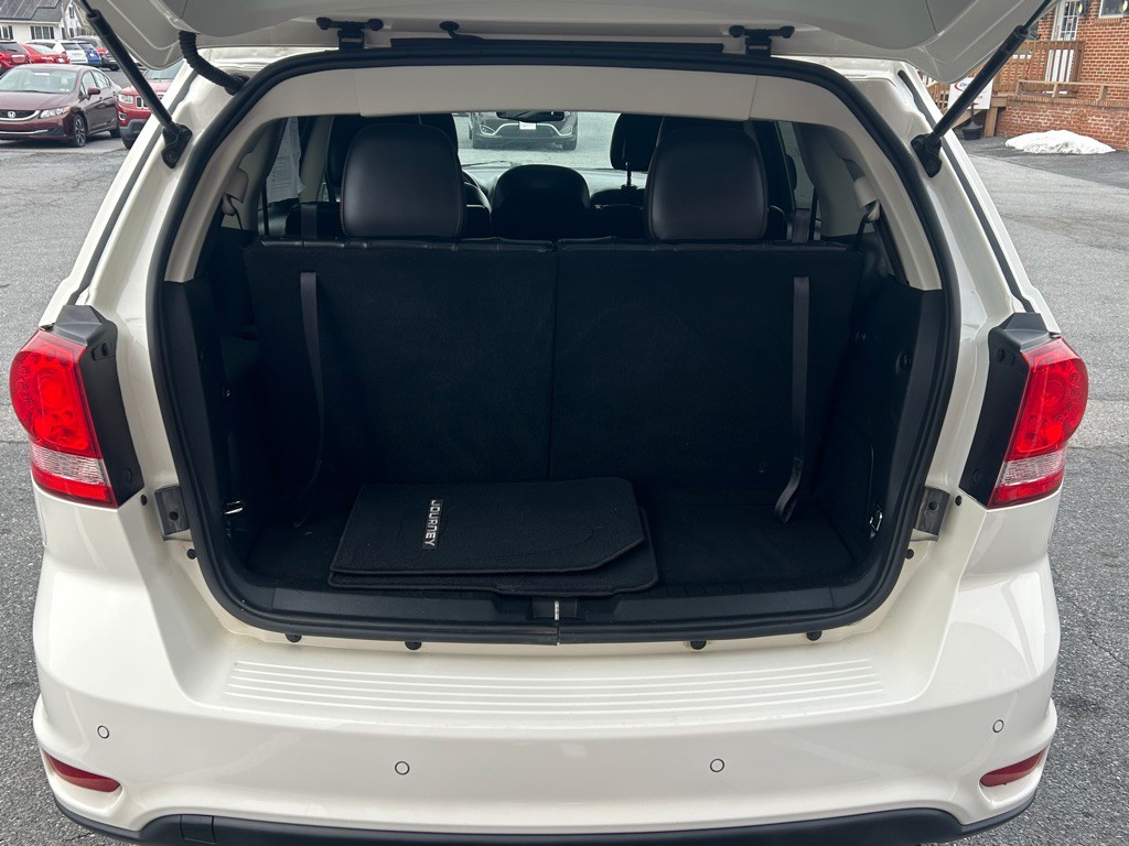 2017 Dodge Journey Image 12