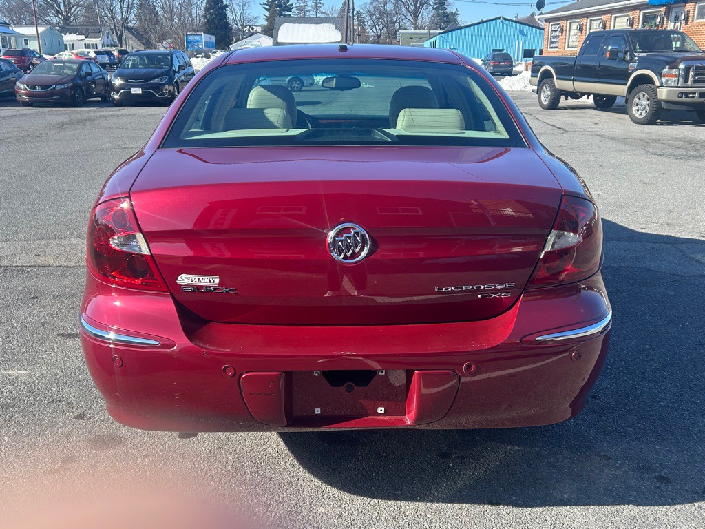 2005 Buick Lacrosse Image 4