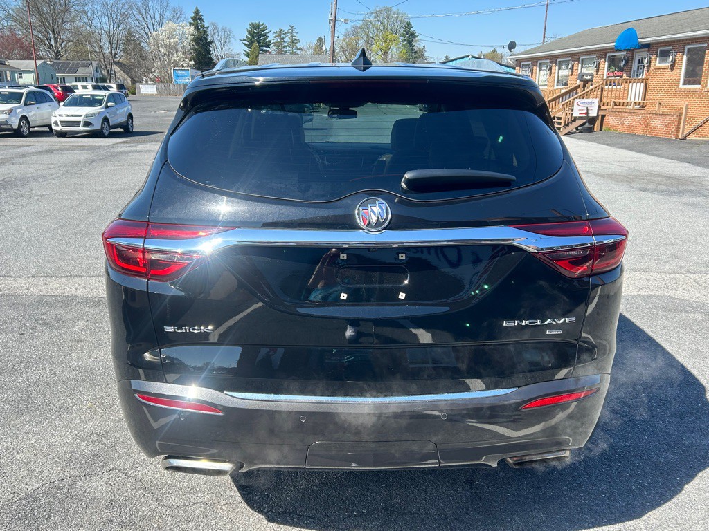 2018 Buick Enclave Image 4