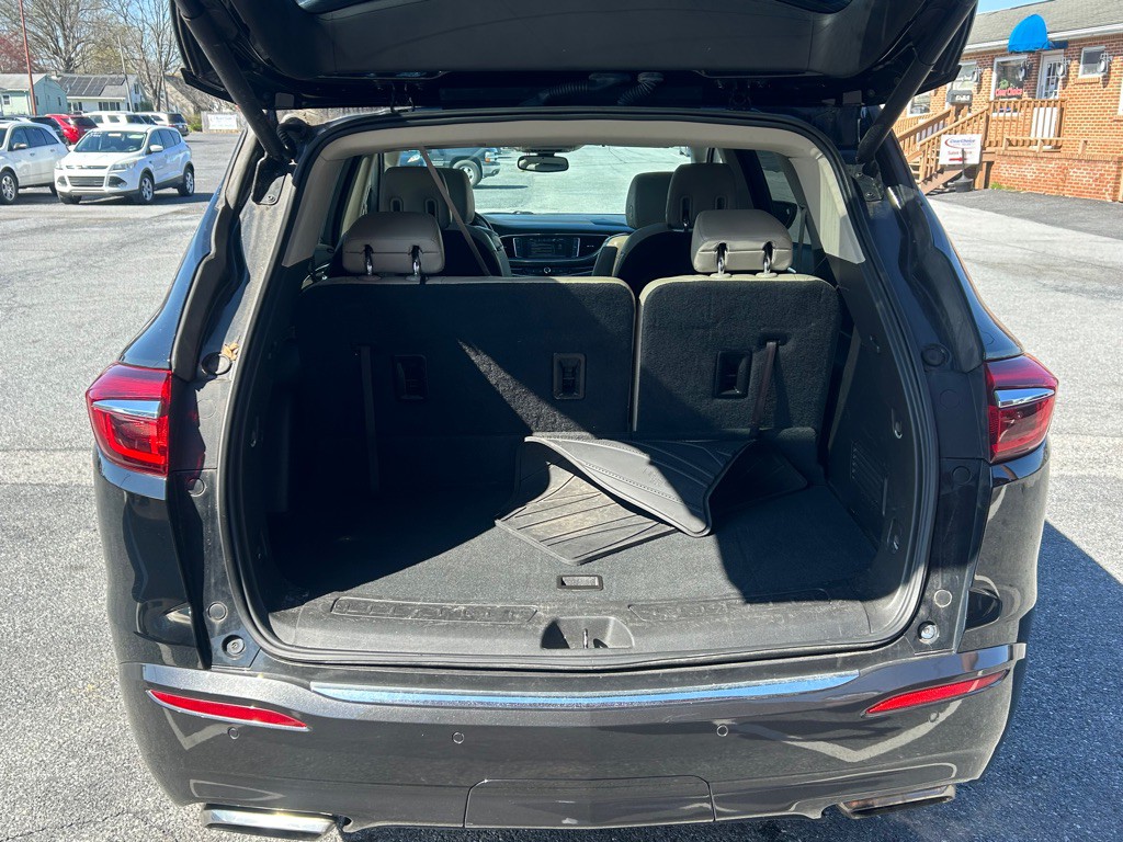 2018 Buick Enclave Image 11