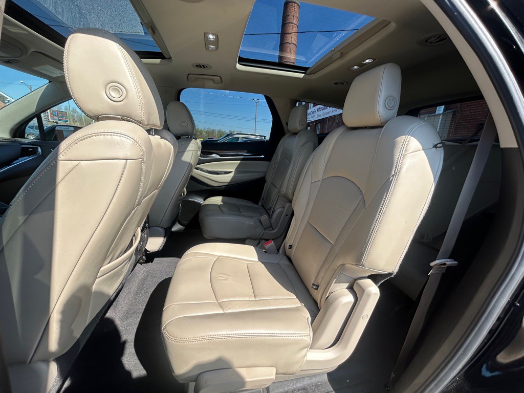 2018 Buick Enclave Image 13