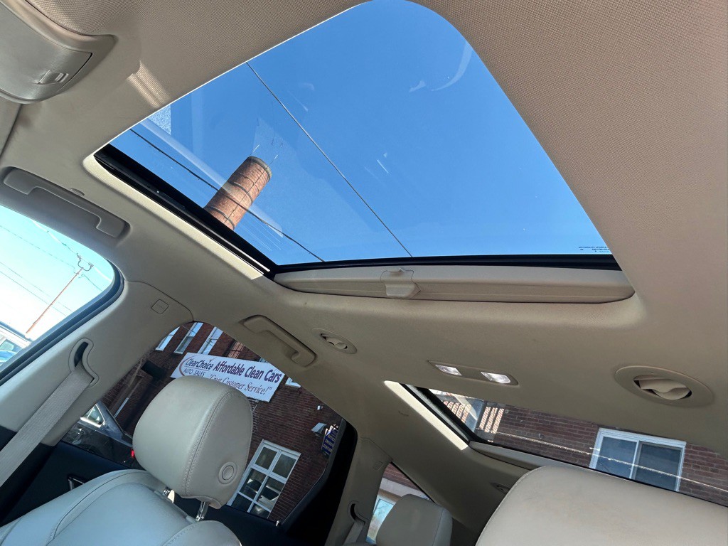 2018 Buick Enclave Image 16