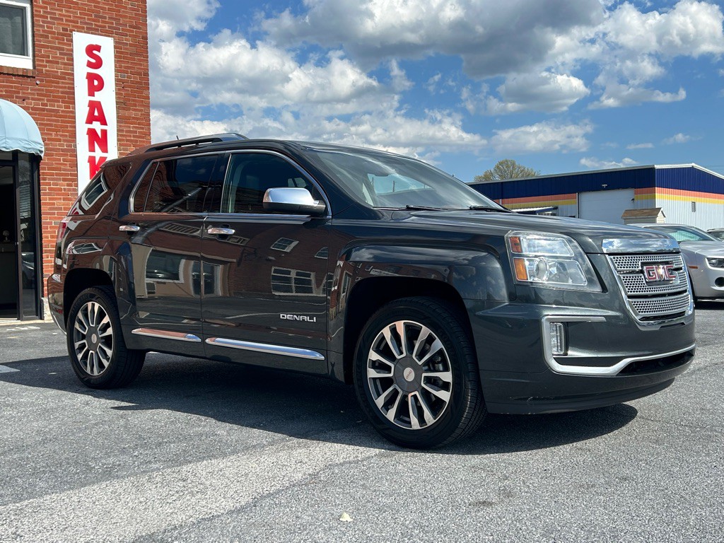 2017 GMC Terrain Image 7