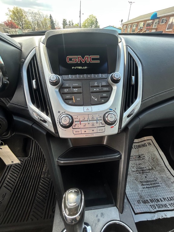 2017 GMC Terrain Image 16