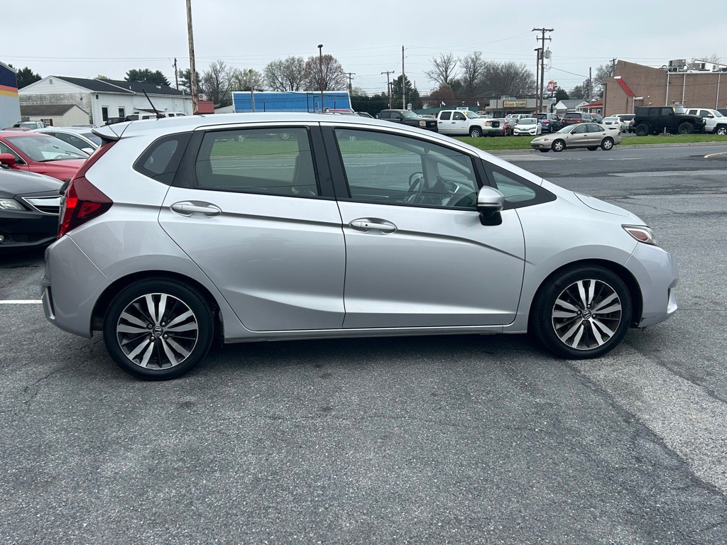 2016 Honda Fit Image 6