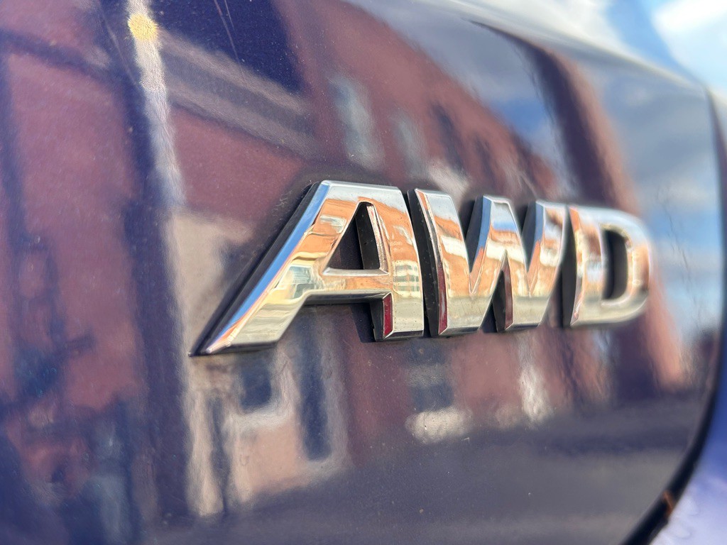 2011 Hyundai Tucson Image 11