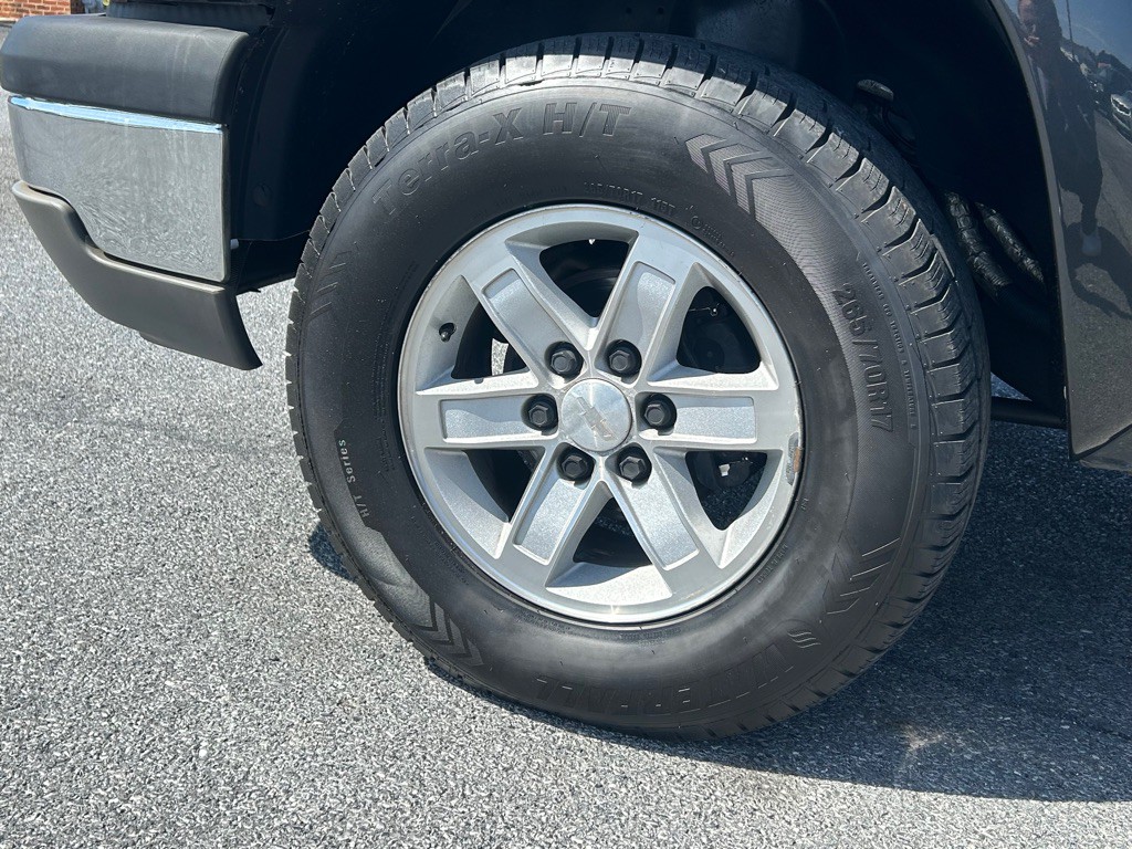 2004 Chevrolet Silverado 1500 Image 9