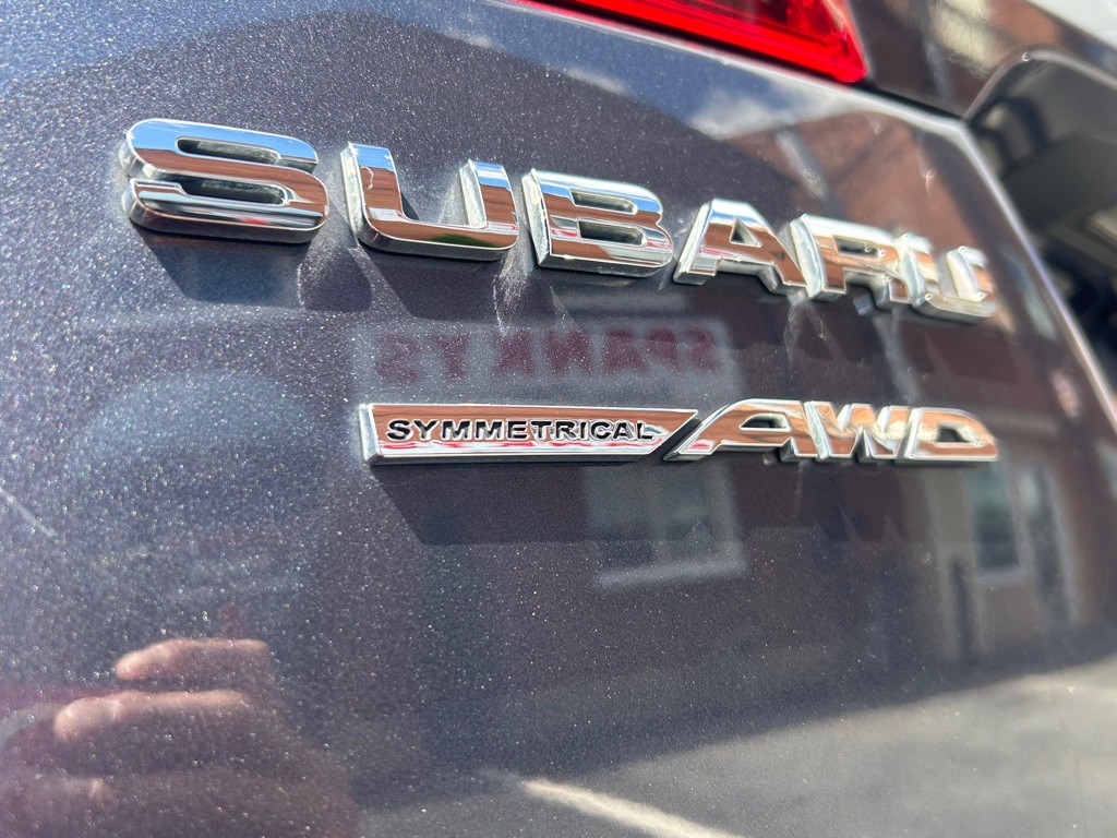 2017 Subaru Outback Image 10