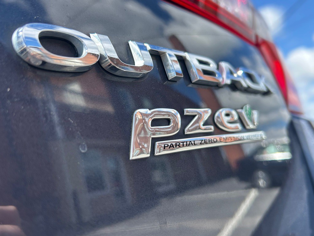 2017 Subaru Outback Image 11