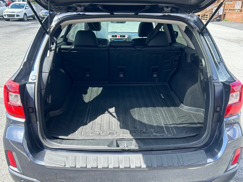 2017 Subaru Outback Image 12