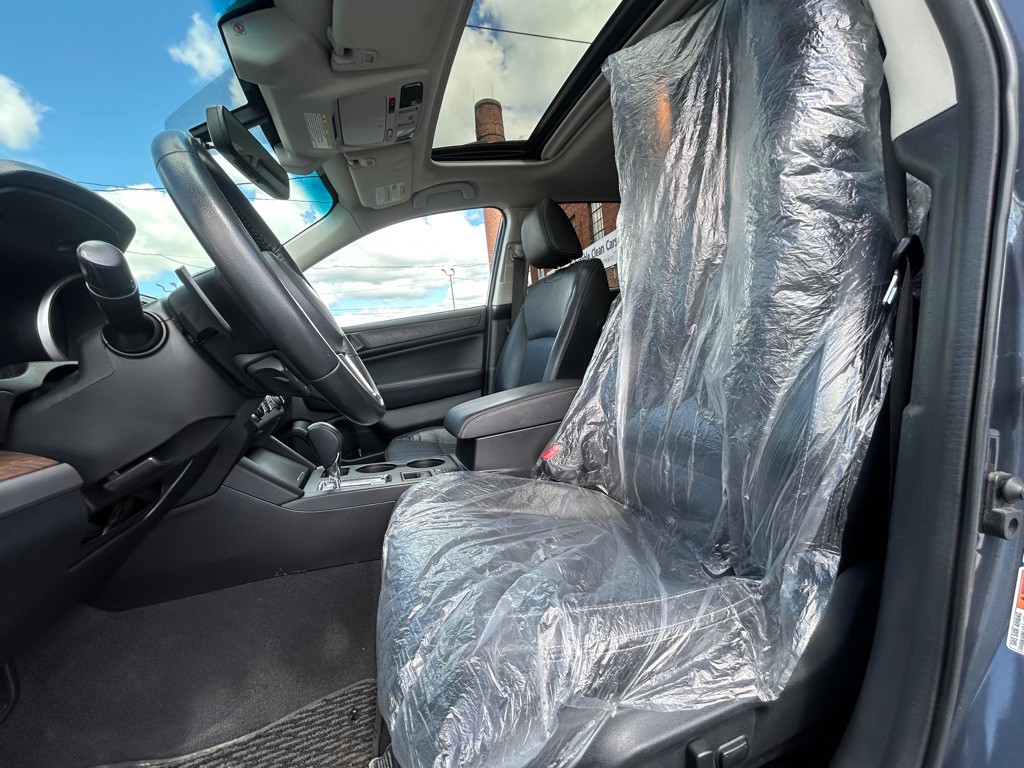 2017 Subaru Outback Image 15