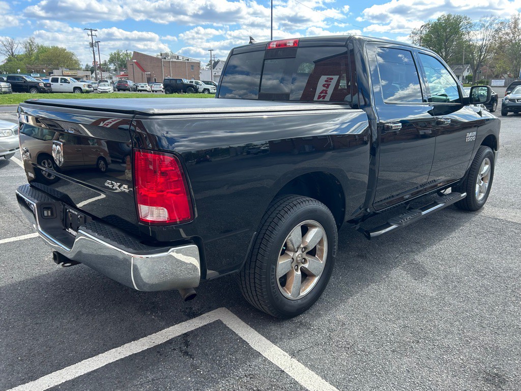 2015 RAM 1500 Image 5