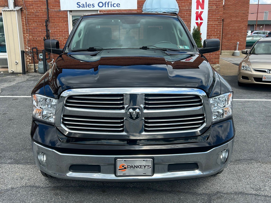 2015 RAM 1500 Image 8