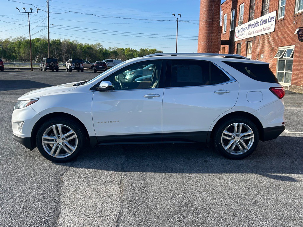 2018 Chevrolet Equinox Image 2
