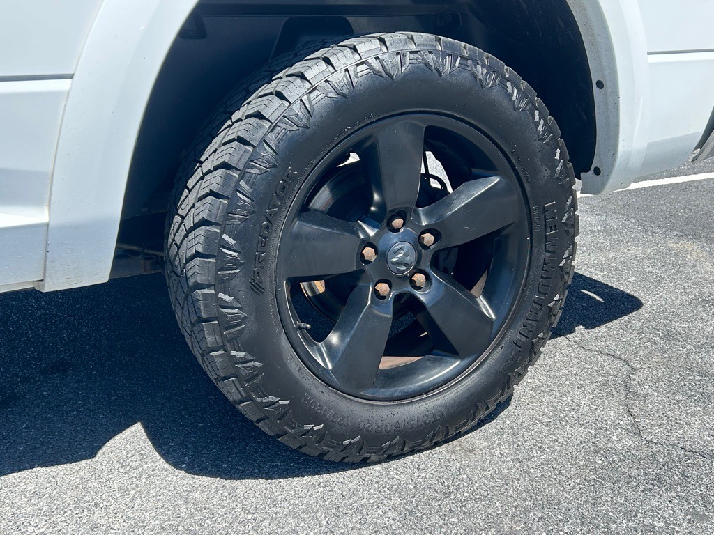 2016 RAM 1500 Image 9