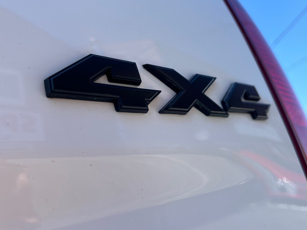 2016 RAM 1500 Image 12