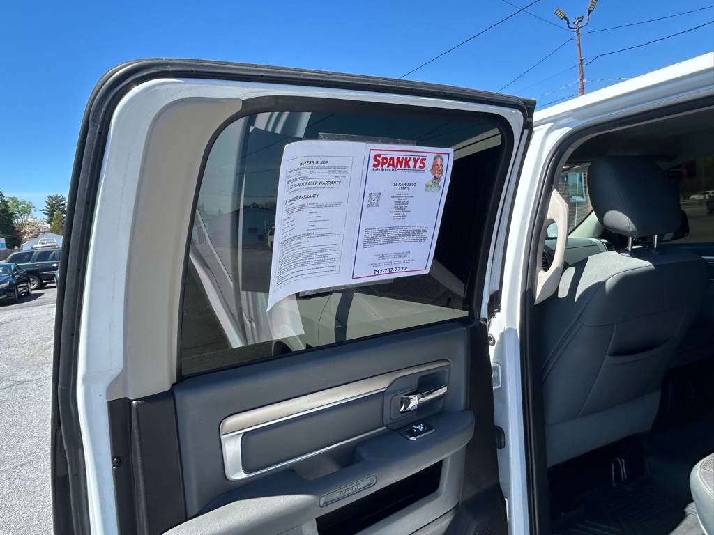 2016 RAM 1500 Image 16