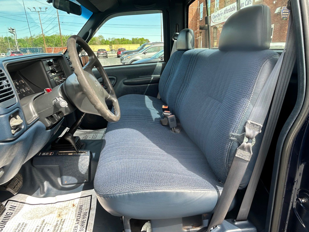 1996 Chevrolet C/K Image 10