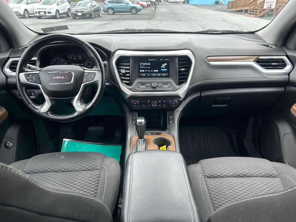 2019 GMC Acadia Image 12
